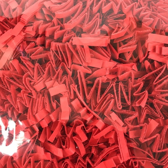 2oz. Red Shredded Paper PRICE IS FIRM - Picture 2 of 2